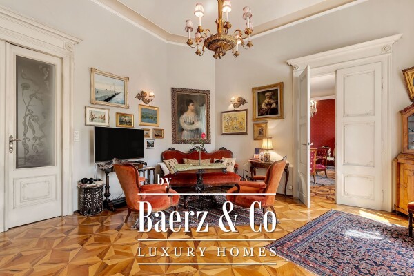 photo 9 Trieste – Prestigious Historic Apartment in the City Center