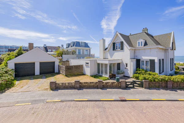 photo 52 Koningin Astrid Boulevard 16