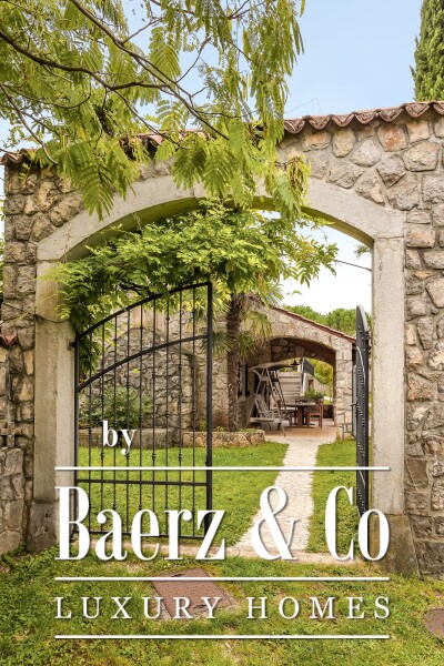 photo 12 Charming rustic house surrounded by peaceful, lush gardens