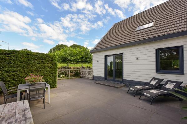 photo 68 Legmeerdijk 342