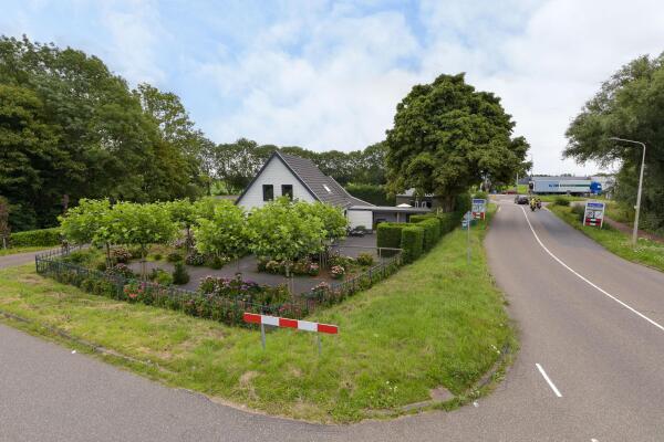 photo 77 Legmeerdijk 342