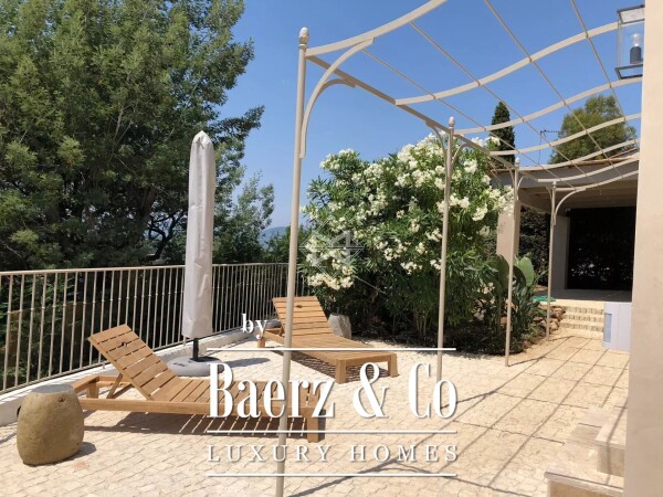 photo 12 Close to the Pampelonne's beaches and the village of Saint-Tropez