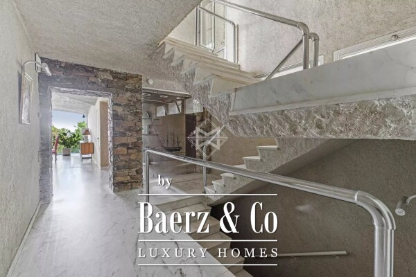 photo 10 A villa conceived as a livable sculpture, facing the sea and bathed in light