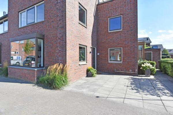 photo 6 Juttepeer 35