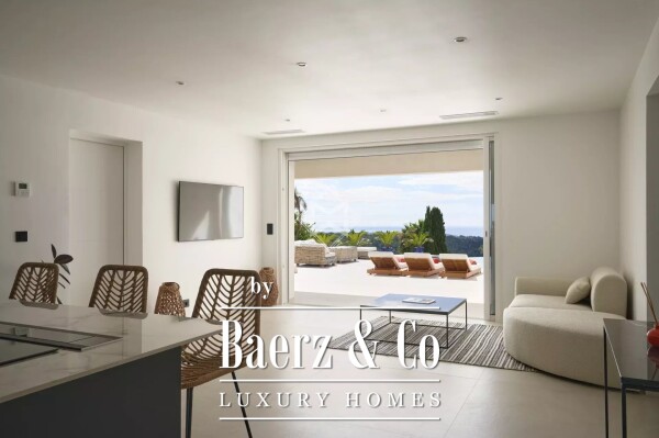 photo 11 Majestic villa with panoramic sea view