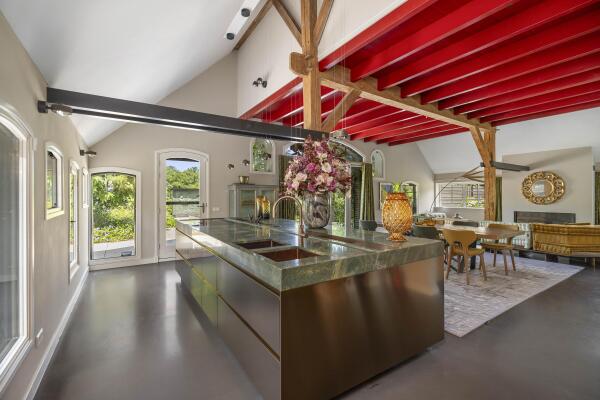 photo 6 Markeloseweg 25