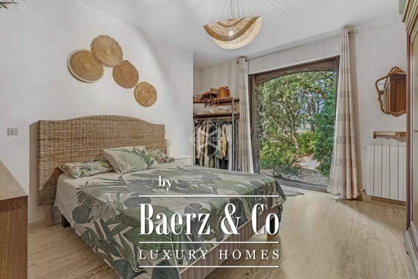 photo 17 A Unique Provençal Retreat with Pools, Gardens, and Timeless Charm