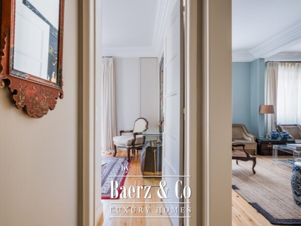 photo 34 Lapa | Exclusive 2 Bedroom Apartment with 2 Suites and 3 Living Rooms