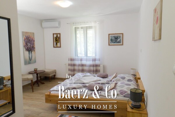 photo 13 Plitvice lakes, Korenica, two houses NKP 470m2