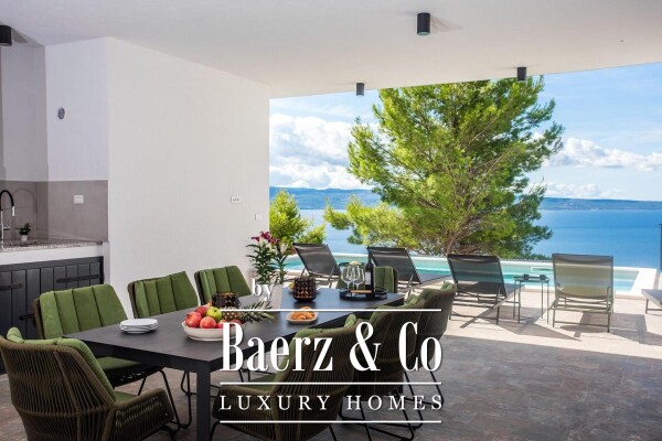 photo 10 Dugi Rat, Jesenice, modern villa with panoramic sea views, NFA 275 m²