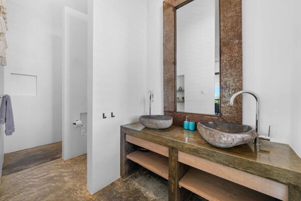 photo 13 Villa Vista Alegre – Luxury Living with Ocean Views