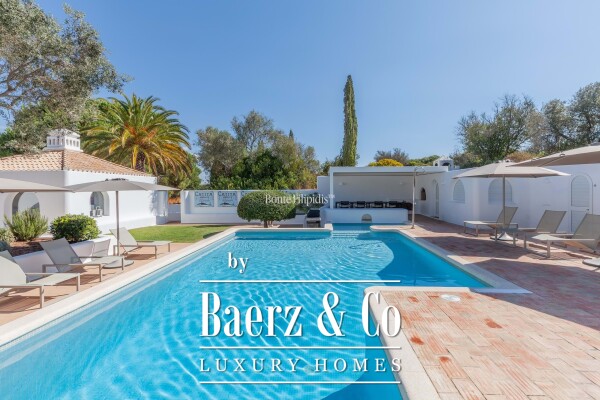 photo 3 Beautiful luxury home in Bensafrim, Bensafrim