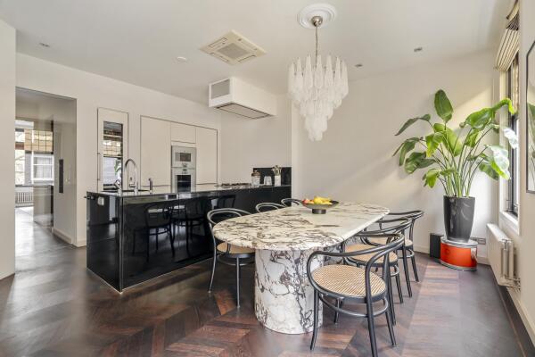 photo 2 Tintorettostraat 10 1