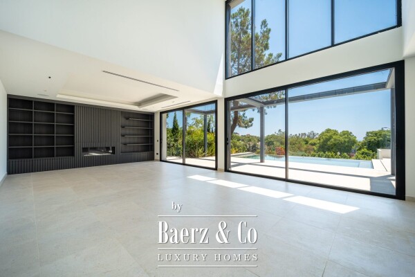 photo 6 Villa - Marbella East - Ref: 8664