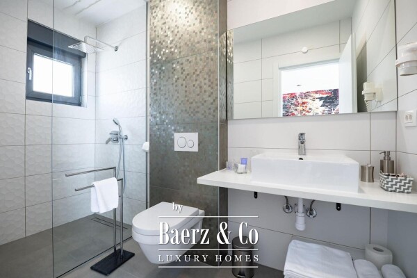 photo 22 Makarska, a beautiful villa with a pool, jacuzzi, and panoramic sea view