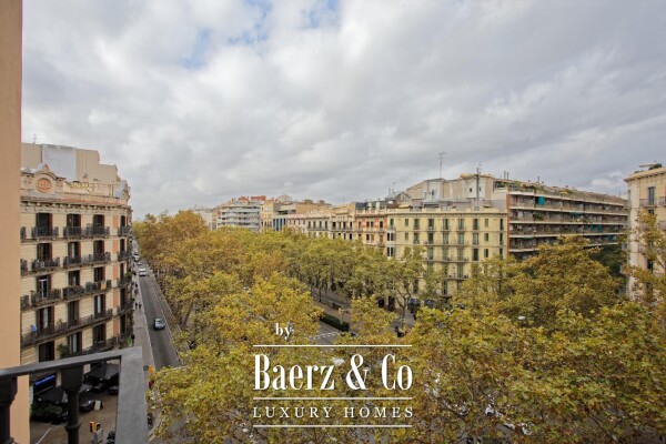 photo 4 Barcelona   High-End Renovated Apartment in the Heart of Eixample
