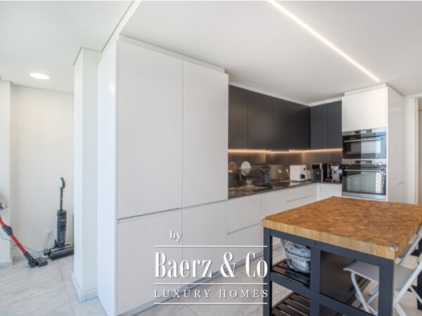 photo 9 2 bedroom flat with balcony, parking in the Infinity Condominium