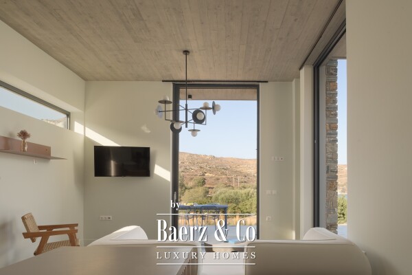 photo 6 Villa Helios | Seafront Living in Karystos