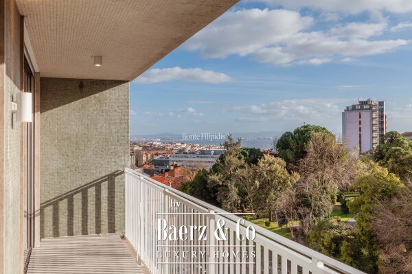 photo 1 Beautiful luxury home in Campo de Ourique, Amoreiras