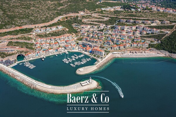 photo 4 Luxury Studio Apartment in Montenegro