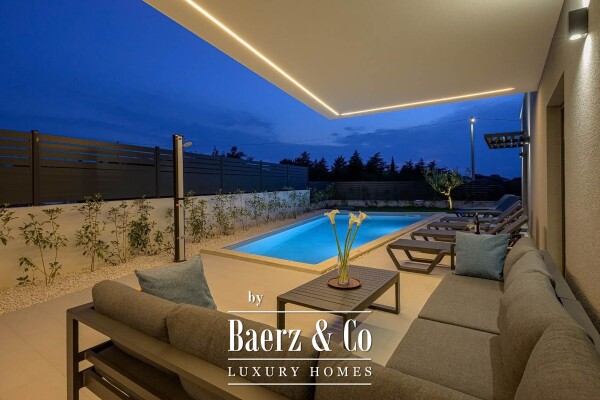 photo 17 Istria, Svetvinčenat, luxury villa with pool