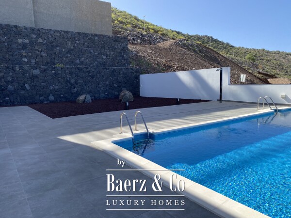 photo 15 High quality new built villa ready to move in Costa Adeje