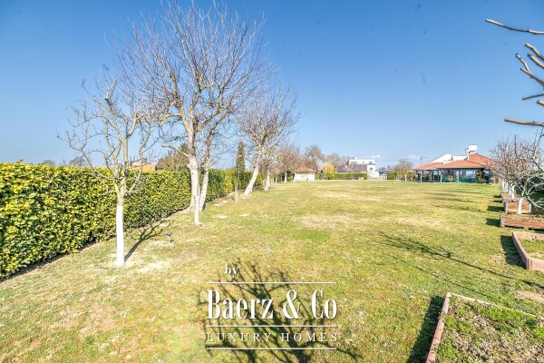 photo 5 Novi Zagreb, Čehi, moderna kuća 240 m² na zemljištu od 3100 m²