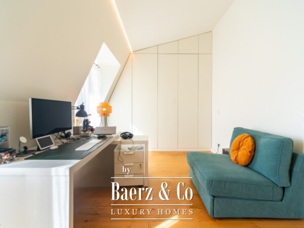 photo 10 One-bedroom rooftop flat with a terrace