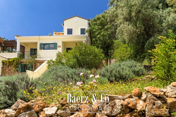 photo 11 2319812 - Villa For sale, Lefkada, 225 sq.m., €1.000.000