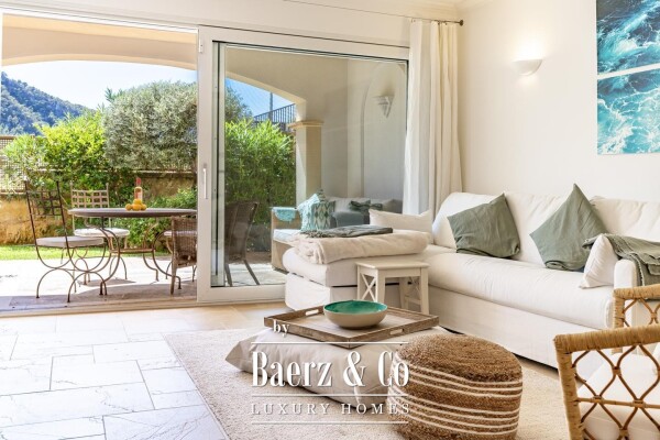 photo 2 Apartment with private garden in an exclusive Port d'Andratx complex