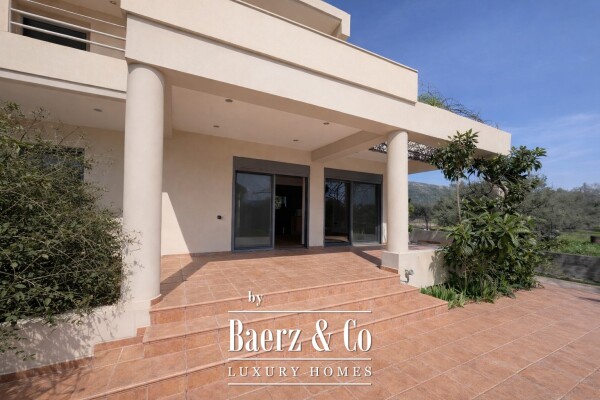 photo 23 Elegant Coastal Residence in Historic Nafpaktos