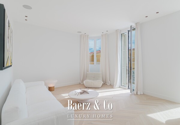 photo 3 Beautifully Renovated and Furnished Bourgeois Apartment