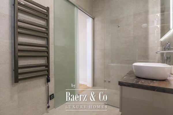 photo 11 Zagreb, Remete, modern three-bedroom penthouse 113 m² 2 outdoor parking spaces