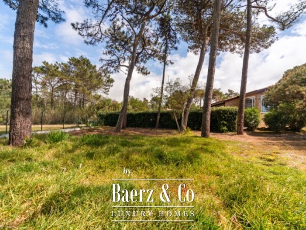 photo 21 Single storey 3 bedroom villa with swimming pool, tennis court and plot of 5,320 sqm in Fontanelas, Sintra
