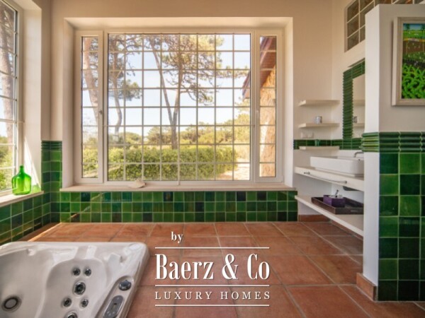 photo 24 Single storey 3 bedroom villa with swimming pool, tennis court and plot of 5,320 sqm in Fontanelas, Sintra