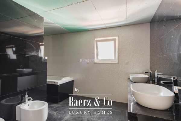 photo 29 Beautiful luxury home in São Domingos de Rana, Tires