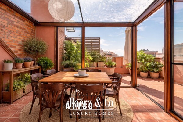 photo 37 Penthouse for sale in Gràcia