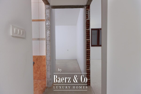 photo 24 House, Kras, beautiful house with 4 apartments and spacious garden