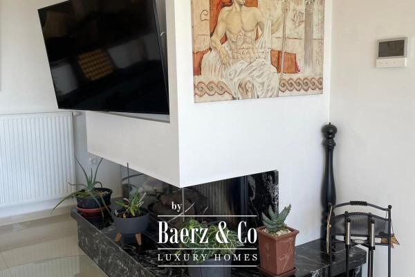 photo 5 Opatija, Poljane, villa with 5 residential units and a sea view