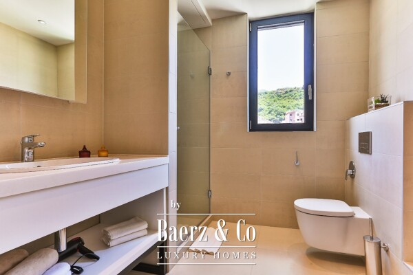 photo 22 Spacious and Luxurious Apartment next to the Sea in Budva Municipality