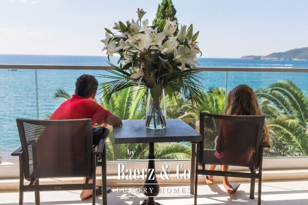 photo 8 Luxurious Apartment next to the Sea in Budva Municipality