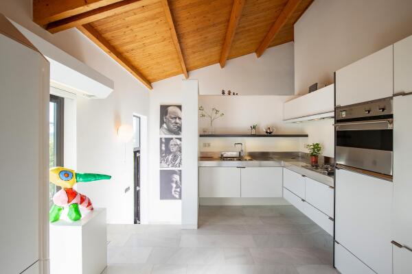 photo 15 Bouwensstraat 25