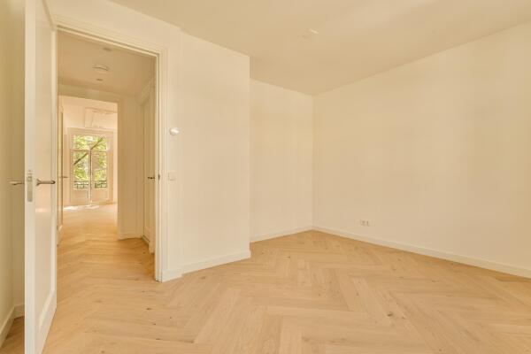 photo 25 Tweede Helmersstraat 8 2
