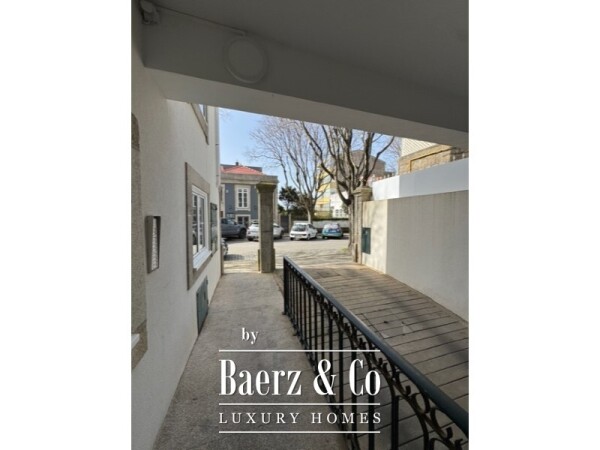 photo 4 Charming 2-Bedroom Duplex with Sea Views, Terrace and Excellent Sun Exposure | Foz do Douro