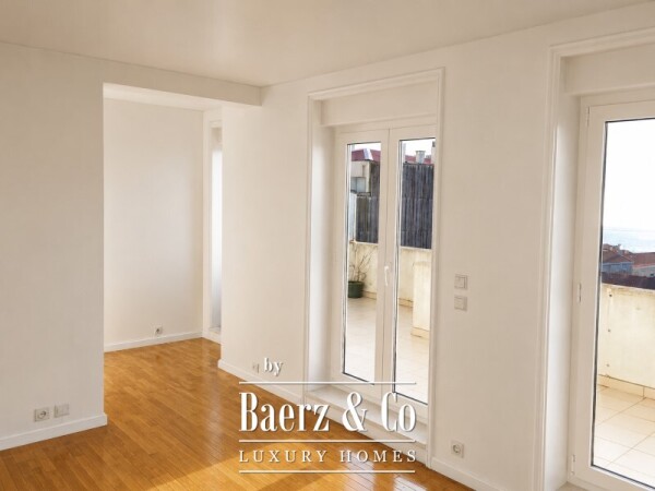 photo 14 Charming 2-Bedroom Duplex with Sea Views, Terrace and Excellent Sun Exposure | Foz do Douro
