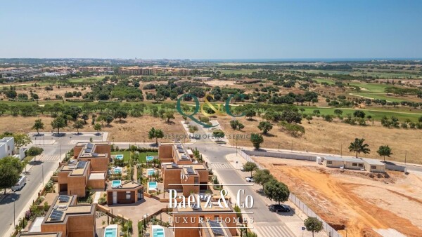 photo 27 Beautiful luxury home in Quarteira, Vilamoura