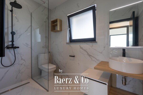 photo 28 Istria, Svetvinčenat, impressive villa with swimming pool and sauna on a spacious construction plot