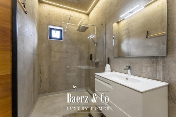 photo 19 Exceptional luxury villa in Adeje