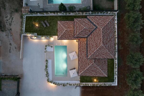 photo 6 Istria, Poreč - Gedići, beautiful modern stone villa 165 m² with swimming pool