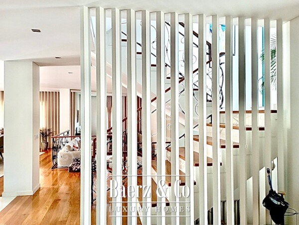photo 8 Luxury furnished 5-Bedroom Villa